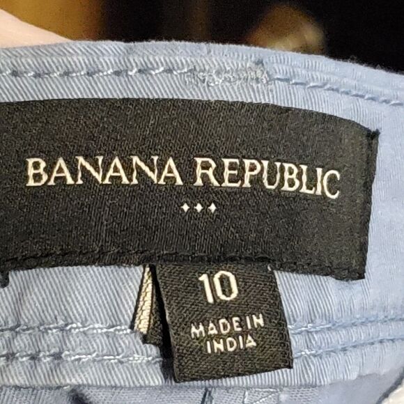 Banana Republic Factory | Light Blue Raw Hem Shorts | Size 10 - Picture 2 of 4